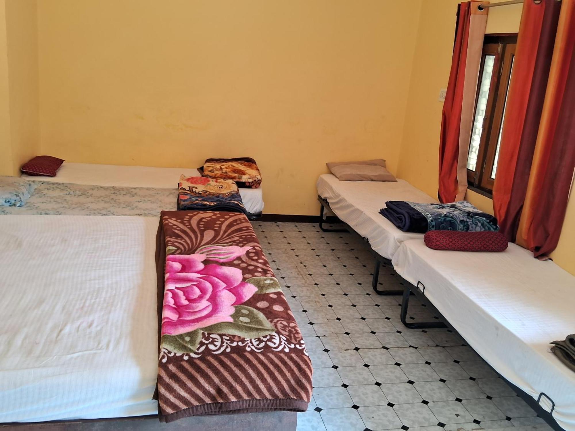 Blue Sky Homestay 克久拉霍 外观 照片